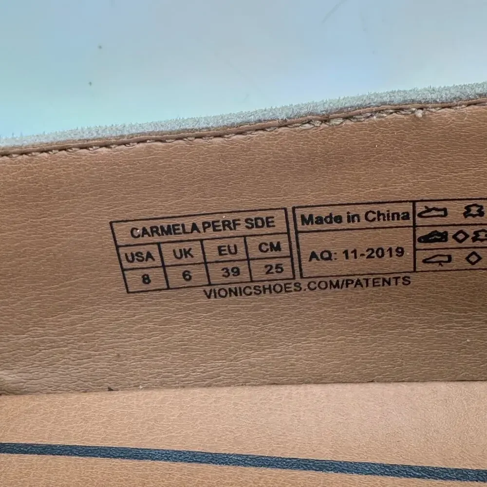 Vionic Carmela Ballet Flats Suede Pointed Toe Size 8 Tan EUC Preppy Quiet Luxury - Picture 8 of 10